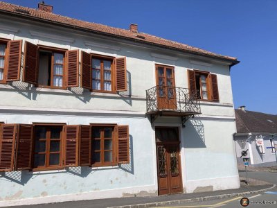 Stadtschlaining: Schöne Altbauwohnung!