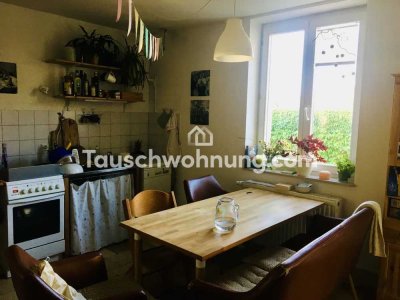 Tauschwohnung: Wunderschöne 3-Zimmer Altbau gegen 4 Zimmer mit Grün