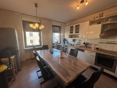 CHARMANT, RENOVIERT, MODERN MIT VIEL POTENTIAL