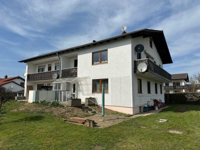 ***Massing: Traumhaftes 4-Parteien Haus mit 2 Garagen in ruhiger Lage***