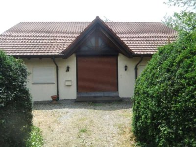 Ensemble Einfamilienhaus mit noch 1 zusätzlichen Bauplatz 0,57 ha Ortsrandlage, schöner Blick