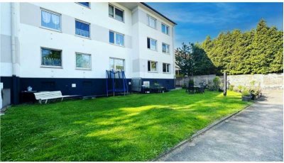 helle 3.5 Zimmer-WE mit Balkon und Garage