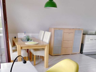 Für Berufspendler Möblierte 2 Zi. Wohnung mit Loggia Internet WLAN SATTV in Bad Soden am Taunus