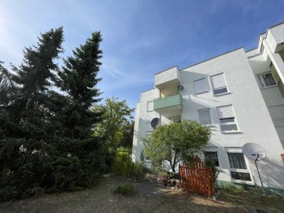 Privates Gartenidyll mit TG – 3 Zimmer in Eislingen, sofort bezugsfrei!