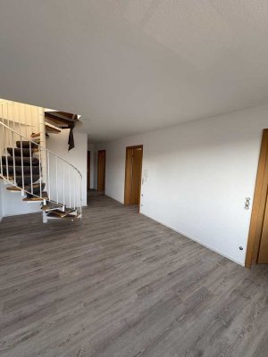 Maisonette Wohnung DG mit Albblick