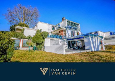 Wohnen auf drei Etagen mit Pool, Sauna & drei Terrassen