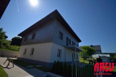 WOHNEN IM GRÜNEN - 3 ZIMMERWOHNUNG MIT BALKON