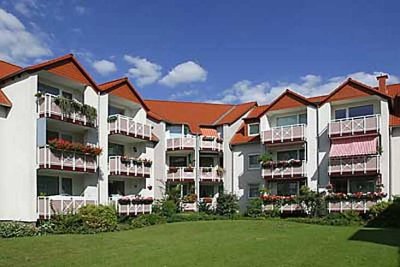 + 2-Raum-Wohnung mit Loggia +