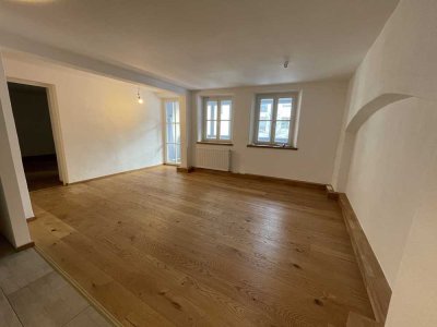 Sanierter Traumaltbau mit Balkon und Aufzug in Wasserburgs Altstadt