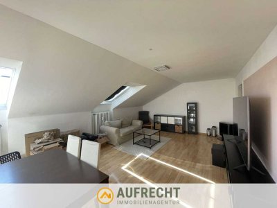 AUFRECHT *hell & ruhig* - schöne 3-Zimmer-Dachgeschosswohnung in Top-Lage in Dachau