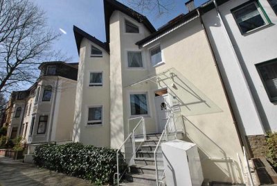 feines Souterrain-Appartement Nähe Stadtpark !