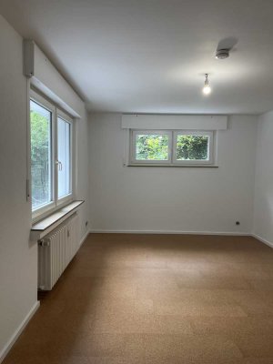 Grundsanierte 1-Zimmer-Souterrain-Wohnung in Burscheid