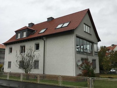 komplett neu renovierte 4 Zimmer DG-Wohnung in Sontra Innenstadt