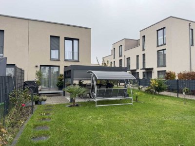 Modernes Reihenendhaus in TOP-Lage, großer Garten, Stellplätze, Pergola…