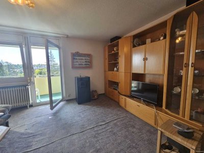 Nahezu rentnergerechtes Wohnen! 
Dreieinhalbzimmerwohnung mit TG-Stellplatz in LB - Hoheneck.