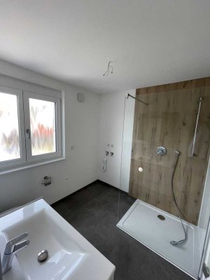 Attraktive 3-Zimmer Wohnung mit Balkon im 1. OG in Thüngersheim