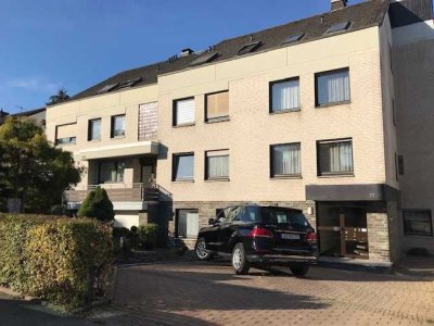 Brünninghausen 3-Zimmer-DG-Wohnung mit Balkon