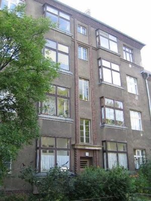 WG-Zimmer helle frisch sanierte 3 Zimmer für Studenten-Pärchen