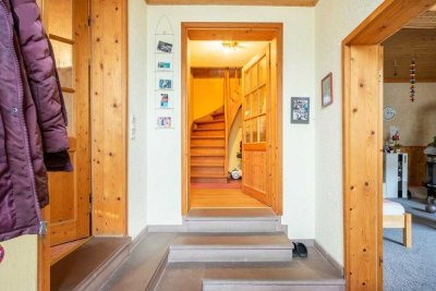 Provisionsfrei ~ Einfamilienhaus mit Vorgarten zu vermieten - ca. 125 m² Wohnfläche