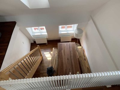 Charmante Maisonette Wohnung mit Schlossblick