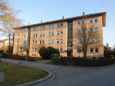 Stilvolle, gepflegte 2-Raum-Wohnung mit Balkon in Regensburg zum Selbstbezug !!