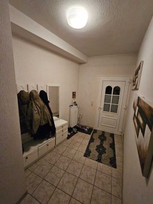große familiengerechte Wohnung in zentraler Lage