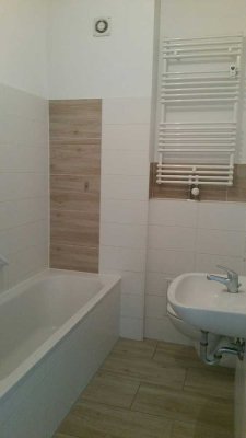 Zentrum - Topp sanierter Altbau 3 +1/2 Zi.