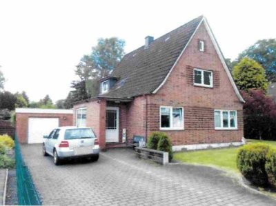 Im Rahmen der Zwangsversteigerung! Einfamilienhaus mit Garage in ruhiger Lage
