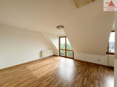 Dachgeschosswohnung im Herzog-Georg-Ring zu vermieten!