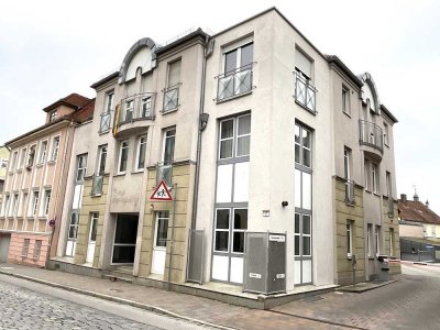 Großzügige 2-Zimmer-Wohnung mit Lift und Tiefgarage in Ansbach