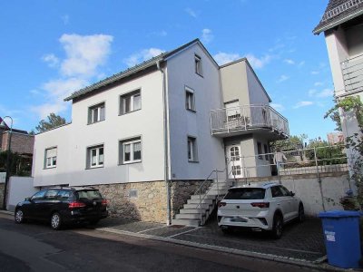Top-saniertes Wohnhaus in ruhiger Lage von Limburg-Dietkirchen