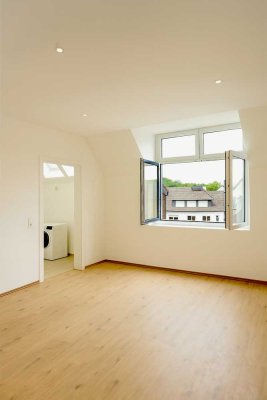 Geschichte im Neubauflair – frisch sanierte 2-Zimmerwohnung mit Stellplatz und Gartennutzung