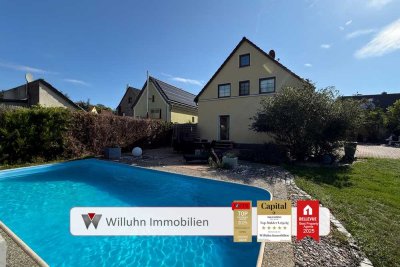 sofort einziehen! 7-Zimmer I Pool | Garten | moderne Tageslichtbäder– Ihr Familienglück auf 990 m²