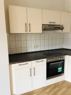 2-Zimmer-Wohnung-ruhige Lage+Einbauküche
