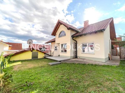 Großzügiges Einfamilienhaus mit Einliegerwohnung in Pfohren