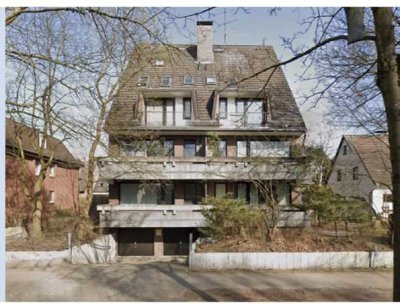 Dachgeschoss-re-mitte nur für Einzelperson 01.11.25  oder früher