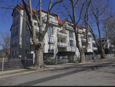 Erstbezug nach Modernisierung- Traumhafte 3-RWE am Reuß-Park