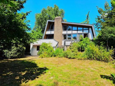 Architektenhaus mit Gartenidyll und unverbaubarer Aussicht