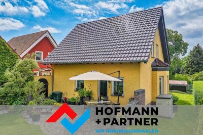 Freistehendes EFH mit Sonnenterrasse, Garage & Carport nahe Meißen
