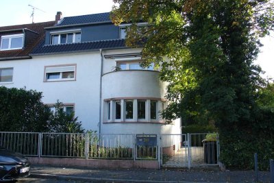 Attraktive 3-Zimmer-Eigentumswohnung mit eigenem Gartenanteil, provisionsfrei für den Käufer !!