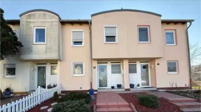 Gepflegtes Reihenmittelhaus VOLLAUSGESTATTET mit Garage in Bad Lauchstädt