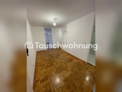 Tauschwohnung: Große 3-Zi-Whg gegen eine 2,5-3 Zi-Whg (90m² auf ca. 60m²)