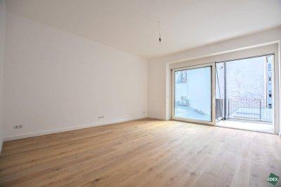 Marie | Charme trifft Komfort – 3-Zimmer-Altbau mit Balkon in Ruhelage