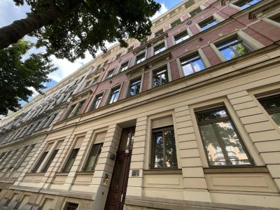 Bezugsfrei im Waldstraßenviertel - Terrasse & Stellplatz mit vielen weiteren Extras !