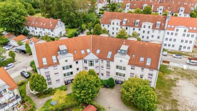 Helle 3,5 Zimmer-Wohnung mit Dachterrasse, zentral gelegen in Ottobrunn/Riemerling!