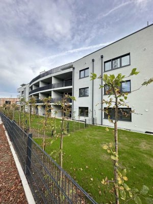 **2-Zimmer-Wohnung mit EBK und Garten**