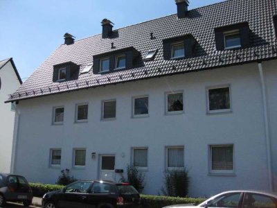 3 ZIMMER WOHNUNG IN BRÜGGE MIT BALKON UND BLICK INS GRÜNE