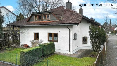 WEIGERT: Gepflegte Doppelhaushälfte mit  XXL-Garage in ruhiger Lage von Eichenau