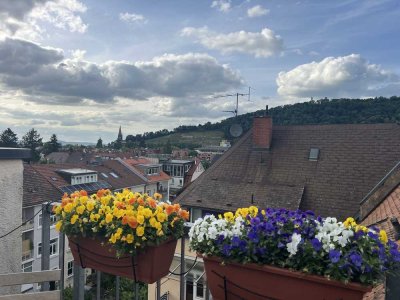 *NEU! BEZUGSFREI AB 01.10.25* FREIBURG FEELING PUR! 3-Zi-Mais-Whg mit Aufzug+Stellplatz+Dachterrasse