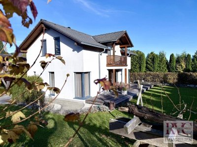 "Zwischen See und Berg – Ihr Zuhause mit Panorama auf die Drachenwand"